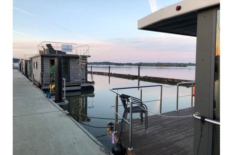 Hausboot Fjord Aries Mit Dachterrasse In Schleswig Hotell Exteriör bild